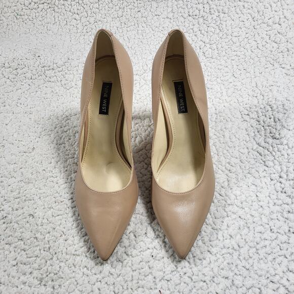 NINE WEST Shoes - Nine West Tatiana Pump TAUPE  SIZE 7.5